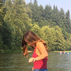 Meet your Posher, Gina